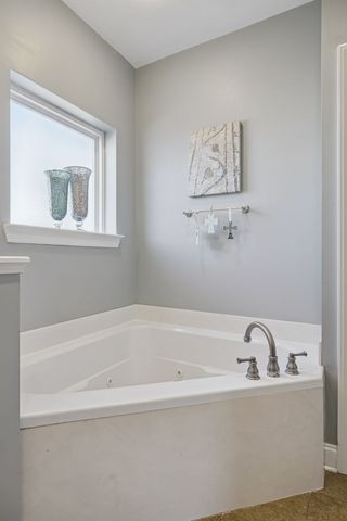 1306 Trenton Ln, Franklin, TN 37067