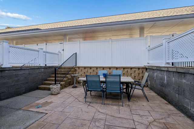 1306 Trenton Ln, Franklin, TN 37067