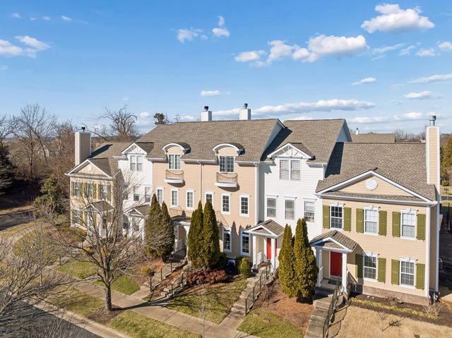 1306 Trenton Ln, Franklin, TN 37067