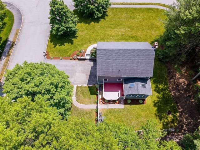 37 Apache Way, Wilmington, MA 01887