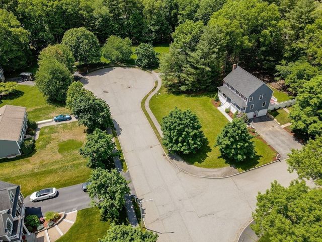 37 Apache Way, Wilmington, MA 01887