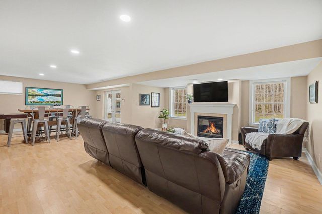 2323 QUEENSBURY DR, Fallston, MD 21047