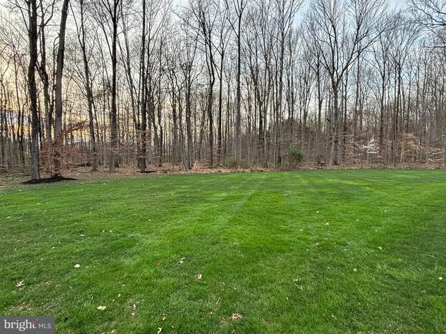 2323 QUEENSBURY DR, Fallston, MD 21047