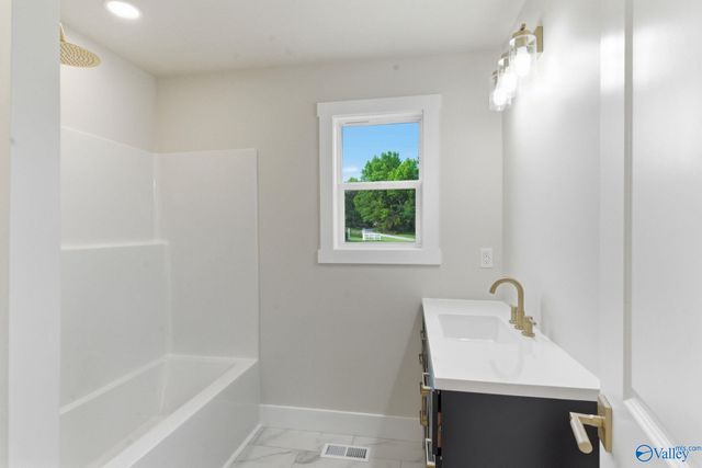 2253 Old Union Road, Grant, AL 35747
