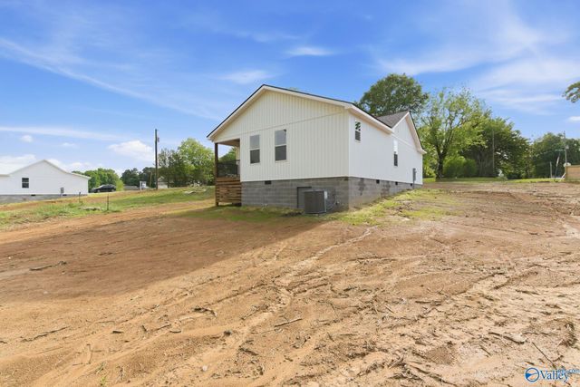 2253 Old Union Road, Grant, AL 35747