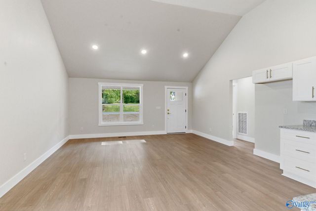 2253 Old Union Road, Grant, AL 35747