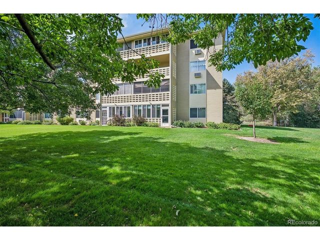 635 S Alton Way 11A, Denver, CO 80247