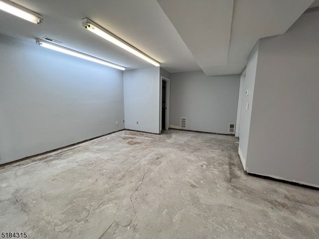 13 Route 206, Sandyston Twp., NJ 07826