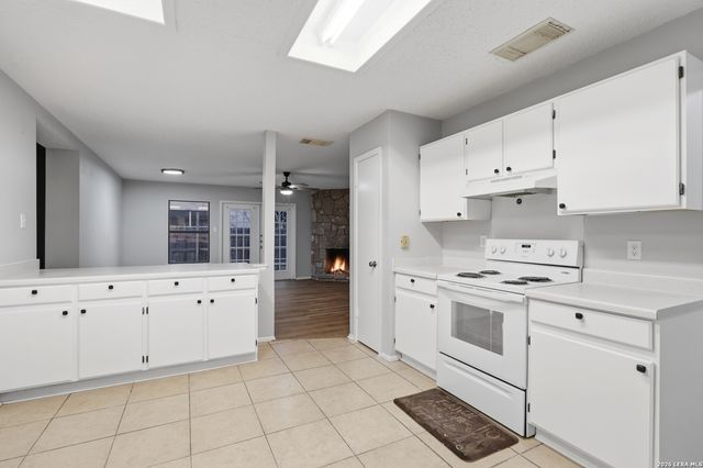 9110 Roquefort, San Antonio, TX 78250