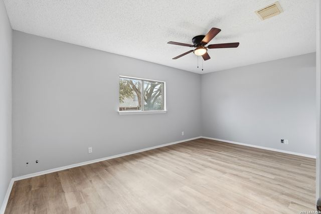 9110 Roquefort, San Antonio, TX 78250