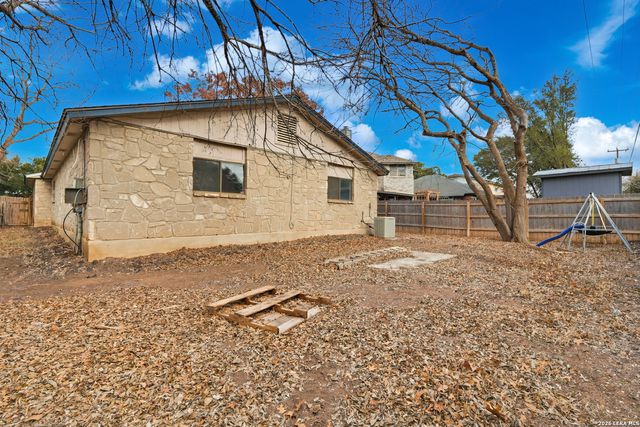 9110 Roquefort, San Antonio, TX 78250