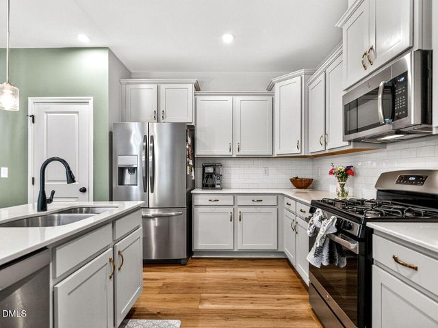 125 Orvis Drive, Holly Springs, NC 27540