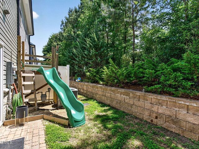 125 Orvis Drive, Holly Springs, NC 27540