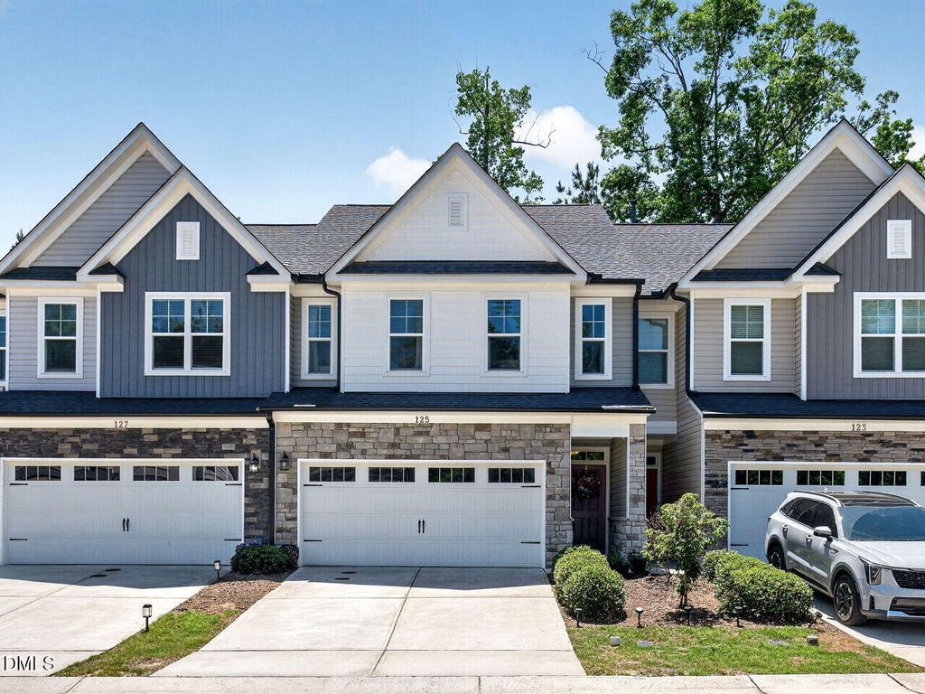 125 Orvis Drive, Holly Springs, NC 27540