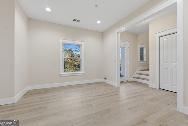 1043 Mccalla Street NE, Conyers, GA 30012