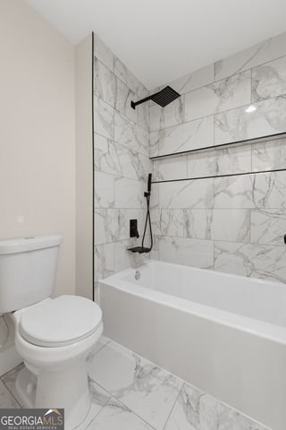 1043 Mccalla Street NE, Conyers, GA 30012