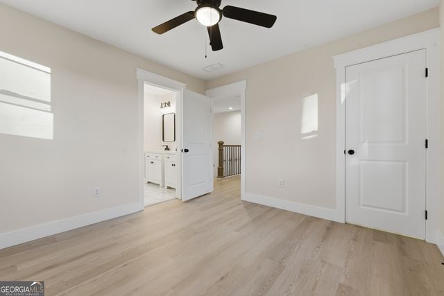 1043 Mccalla Street NE, Conyers, GA 30012