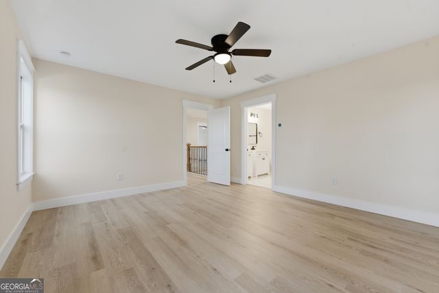 1043 Mccalla Street NE, Conyers, GA 30012