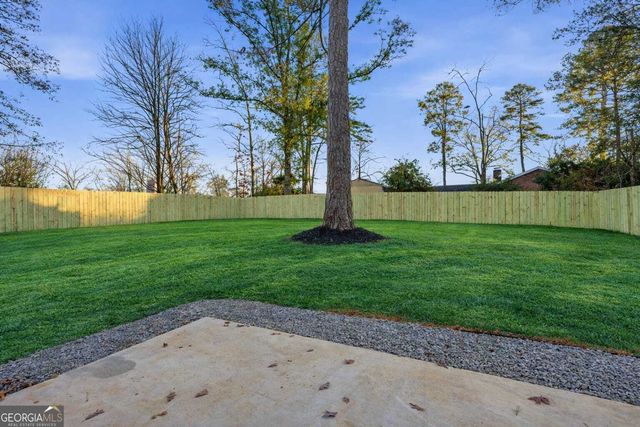 1043 Mccalla Street NE, Conyers, GA 30012