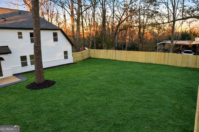 1043 Mccalla Street NE, Conyers, GA 30012