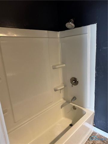 1015 Belmont Avenue, Toledo, OH 43607