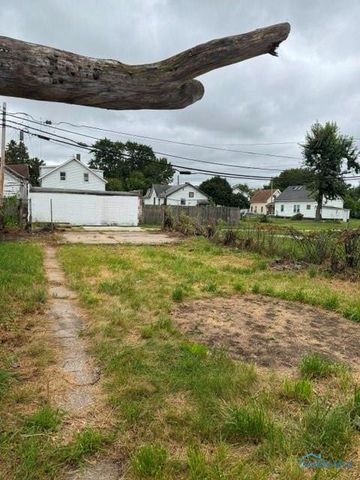 1015 Belmont Avenue, Toledo, OH 43607