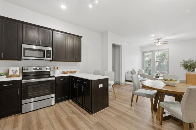 4509 Mount Vernon Street 8, Houston, TX 77006