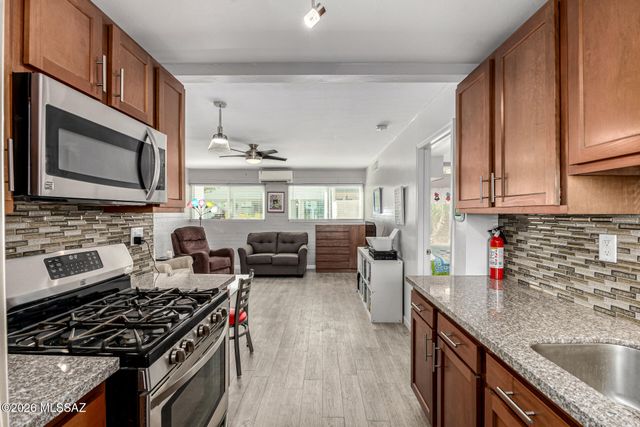 1776 S Palo Verde Ave Apt B101, Tucson, AZ 85713