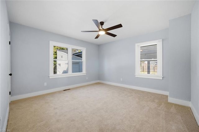 2220 Battery Park Rd, Chesapeake, VA 23323