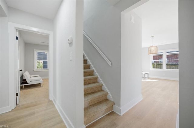 2220 Battery Park Rd, Chesapeake, VA 23323