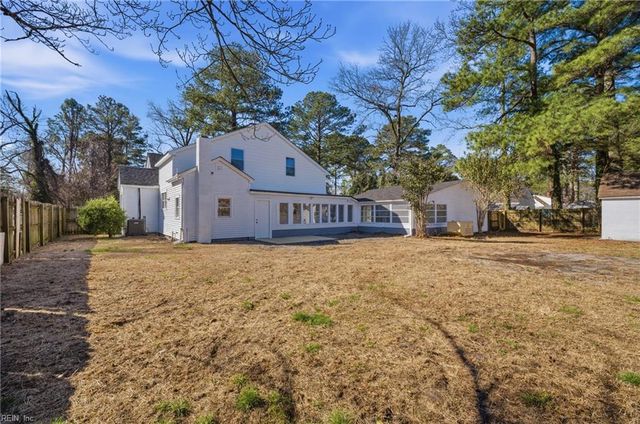 2220 Battery Park Rd, Chesapeake, VA 23323