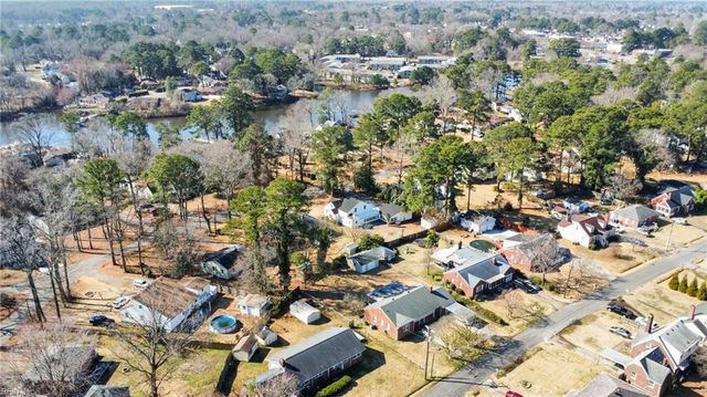 2220 Battery Park Rd, Chesapeake, VA 23323