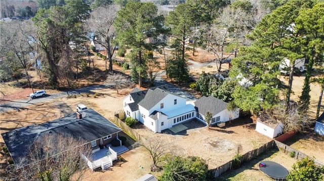 2220 Battery Park Rd, Chesapeake, VA 23323