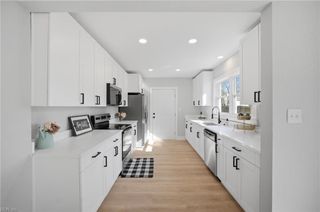 2220 Battery Park Rd, Chesapeake, VA 23323