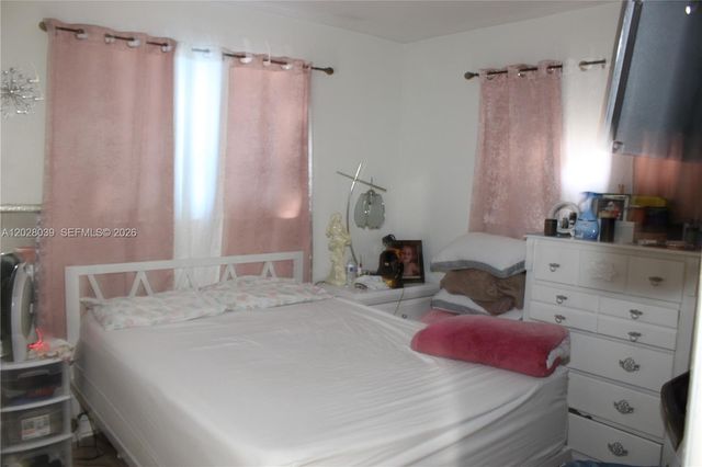 1040 NW 23rd Court, Miami, FL 33125