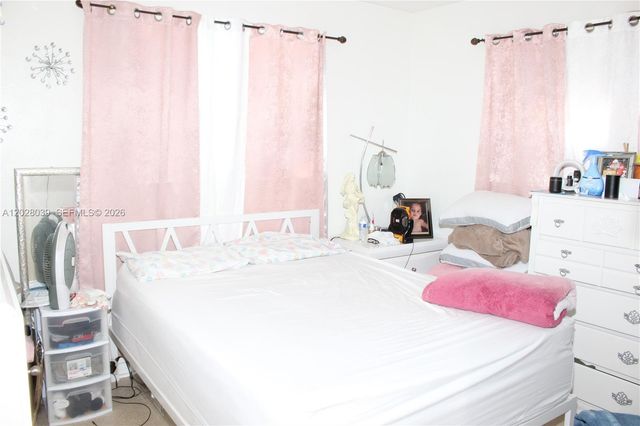 1040 NW 23rd Court, Miami, FL 33125