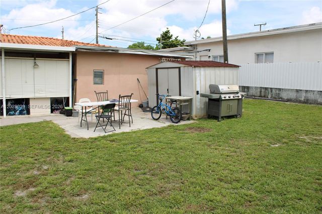 1040 NW 23rd Court, Miami, FL 33125