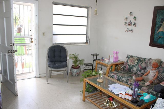 1040 NW 23rd Court, Miami, FL 33125