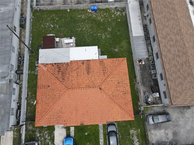 1040 NW 23rd Court, Miami, FL 33125