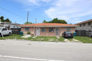 1040 NW 23rd Court, Miami, FL 33125