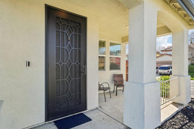 5900 Mclean Dr, Elk Grove, CA 95757