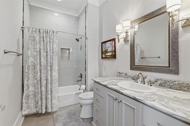 4806 Portrush Drive, Lake Charles, LA 70605