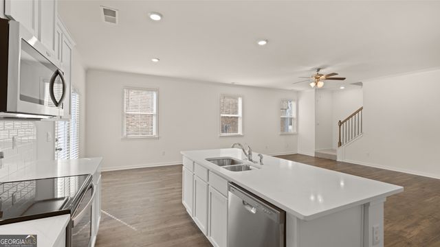 480 Silver Moon Drive, Loganville, GA 30052