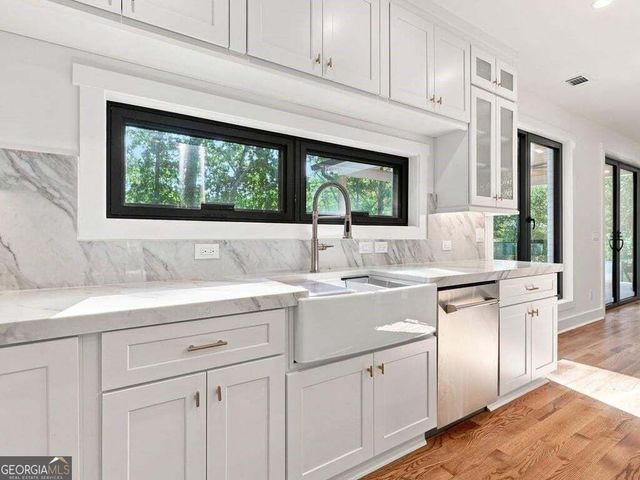3951 Trickum Road NE, Marietta, GA 30066
