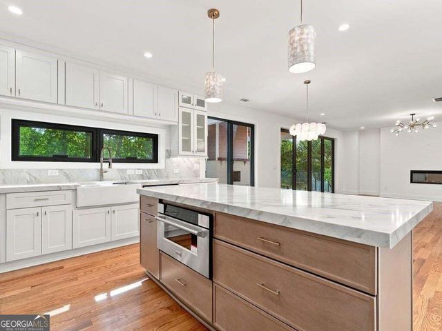 3951 Trickum Road NE, Marietta, GA 30066