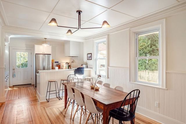 36 Dearborn Street, Newport, RI 02840