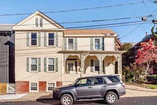 36 Dearborn Street, Newport, RI 02840