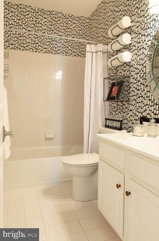 204 JOYCE CIR, Avondale, PA 19311
