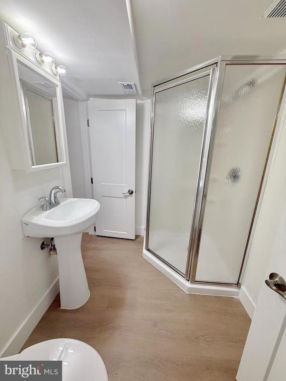 Image 15 of property listing at 4202 EDMONSTON RD, Bladensburg, MD 20710