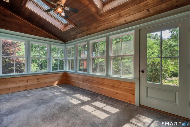 148 Mungertown Road, Madison, CT 06443
